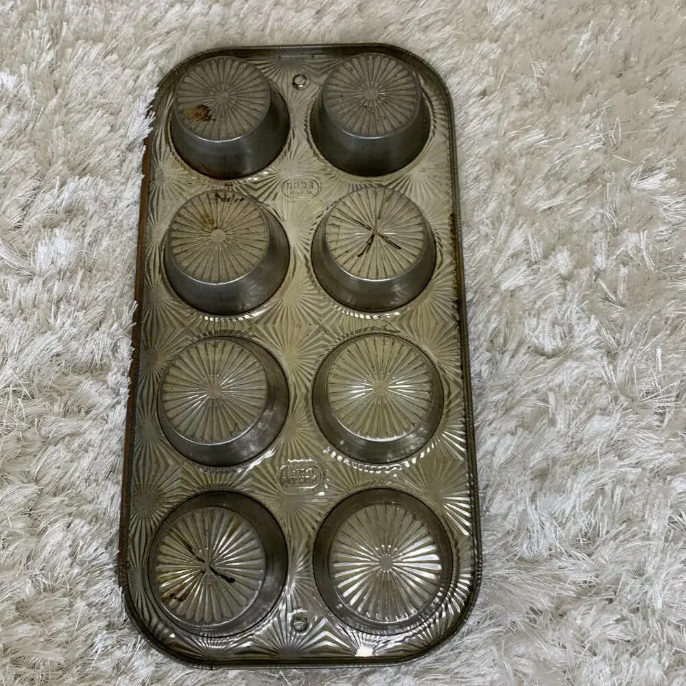 Vintage EKCO USA Ovenex Muffin Tin 8 Cup Cupcake Baking Pan StarBurst N 80 8